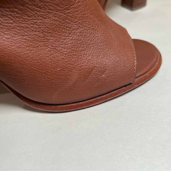 Coach Leanna Sandals Heel Size 9 Camel Brown Open Toe Sling Back Gold Chain - Picture 5 of 15